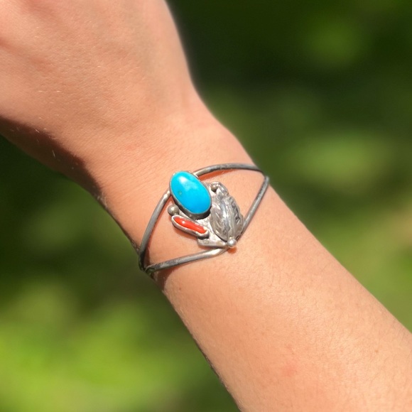 Vintage Red Coral & Turquoise Sterling Silver Cuff - Picture 7 of 16
